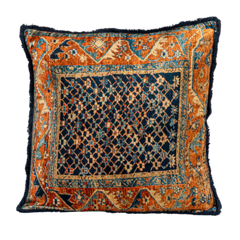 Carpet Pattern Cotton Blend Velvet Pillow - Image 3