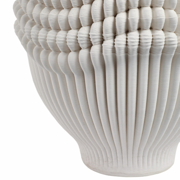 COULTER LARGE PORCELAIN VASE - Image 4