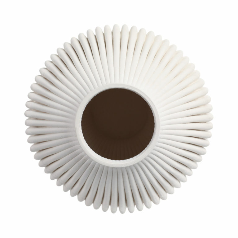 COULTER LARGE PORCELAIN VASE - Image 3